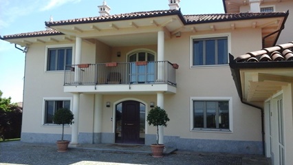 Villa con giardino piscina
