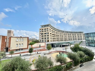 Zona darsena ampio appartamento da ristrutturare
