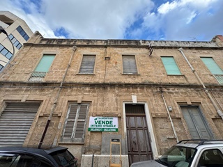 Intero stabile in vendita a trapani