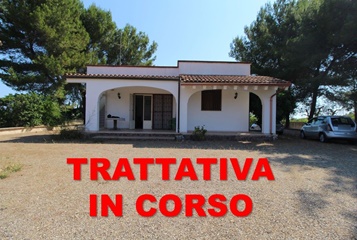 Villa abitabile in campagna