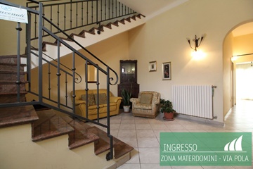 Stabile su due livelli zona materdomini