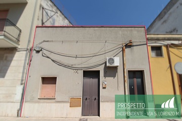 Casa indipendente con volte da ristrutturare