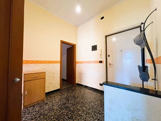 Trilocale via istria - quarto piano con ascensore