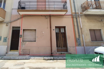 Casa indipendente al piano terra zona zecchino da ristrutturare