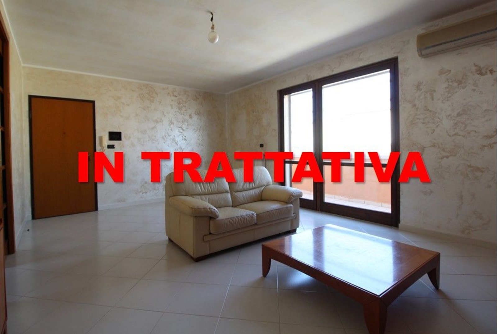 in-trattativa-rosso